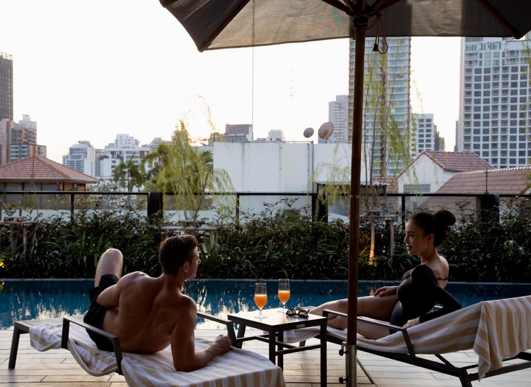 Walton Suites Sukhumvit Bangkok Exterior foto